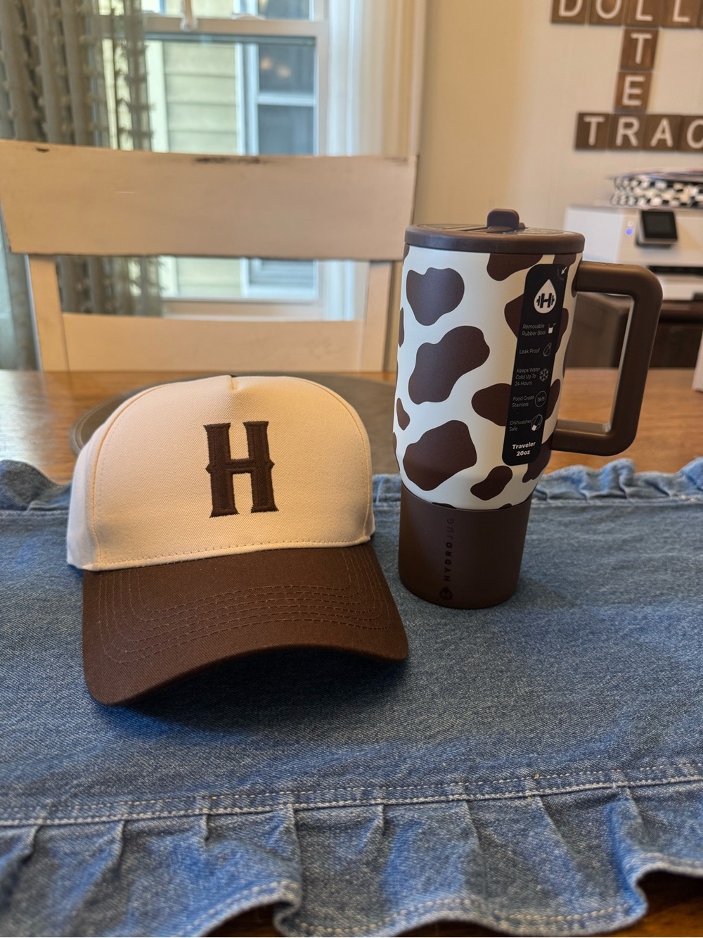 HydroJug Howdy 20oz Traveler & Hat